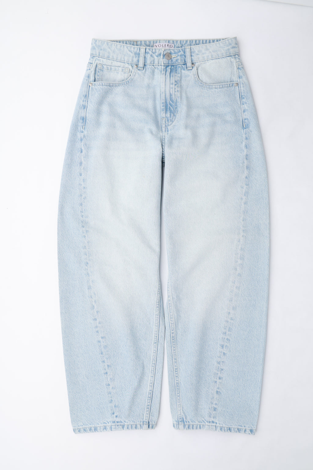 Volero Light Wash Barrel Jeans